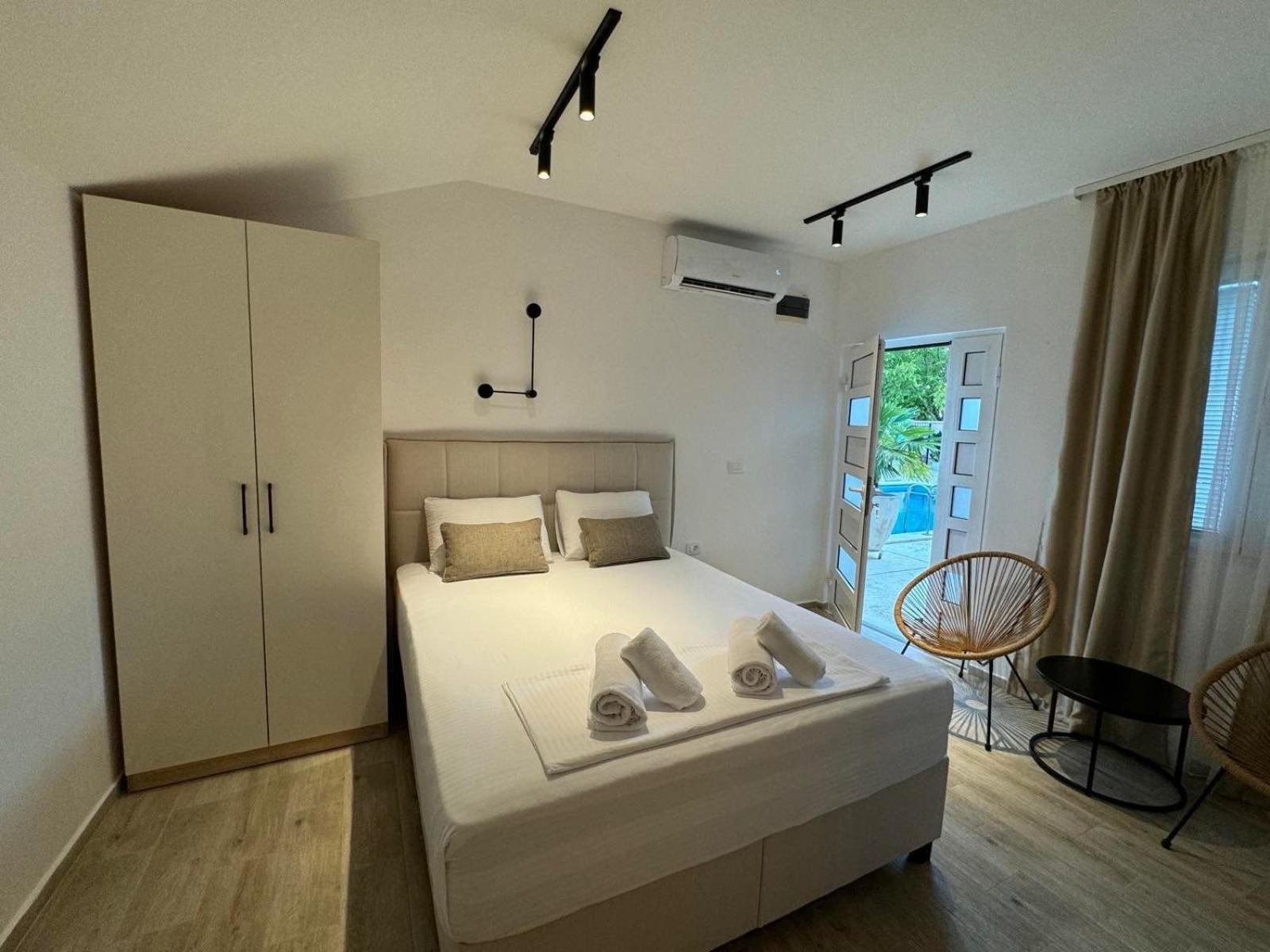 Villa La Vida Budva Exterior photo